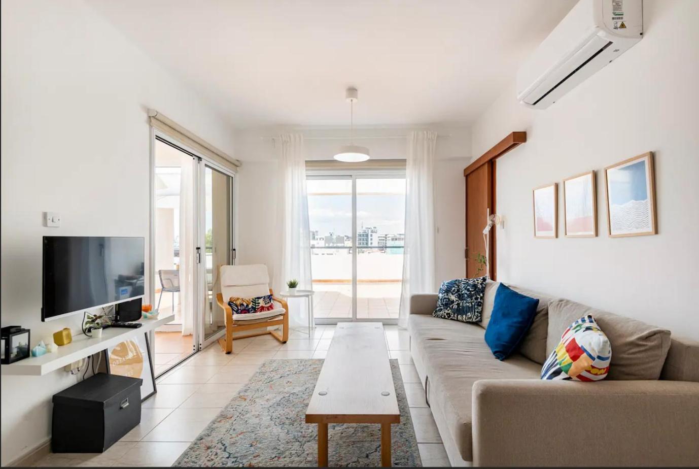 Top Floor Apartment City Center Larnaca Dış mekan fotoğraf